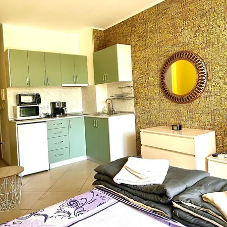 Life Private Apartman *